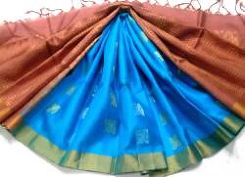 SOFT SILK SAREE WITH BLOUSE